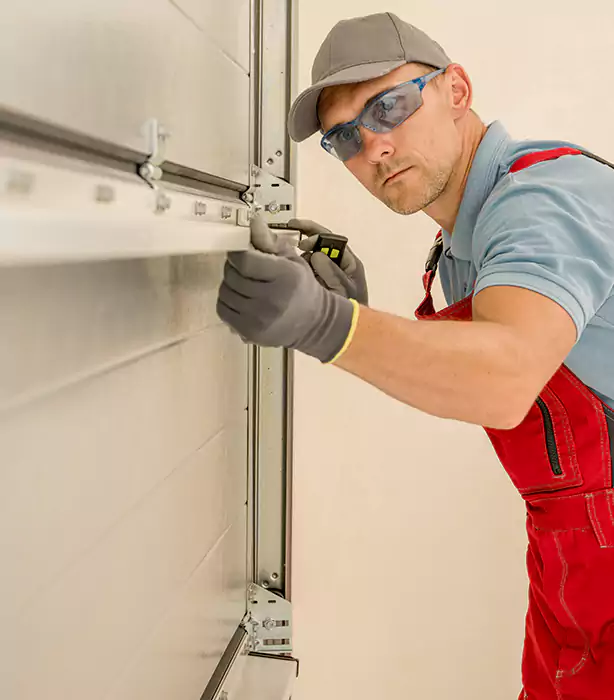 Garage Door Panel Repair Coral Springs