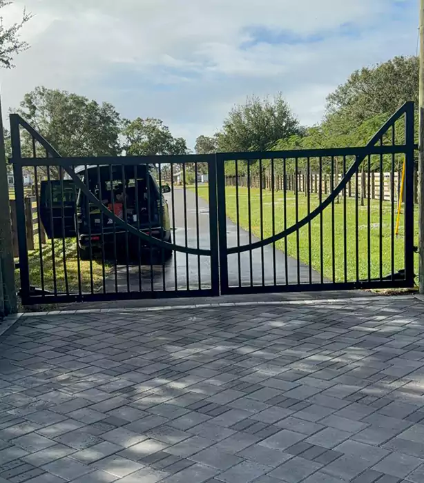 Swing Gate Repair Coral Springs