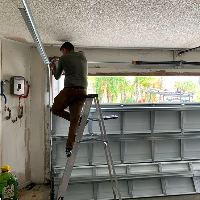 Experienced Garage Door Installation Experts in Coral Springs, FL