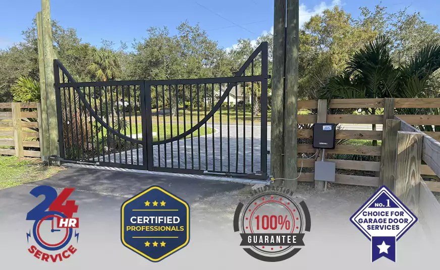 Wrought Iron Fence Repair And Painting in Coral Springs, FL